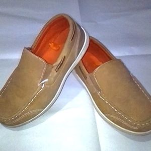 Kids size3 loafers